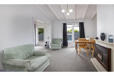 Photo of property in 181 Palmers Road, New Brighton, Christchurch, 8083