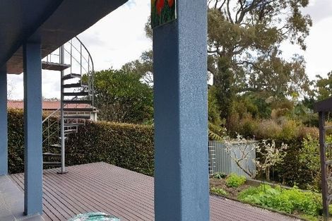 Photo of property in 25 Alton Avenue, Hillcrest, Auckland, 0627