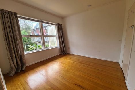 Photo of property in 3/18 East Coast Road, Milford, Auckland, 0620