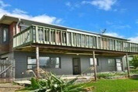Photo of property in 1038 Whangaparaoa Road, Tindalls Beach, Whangaparaoa, 0930