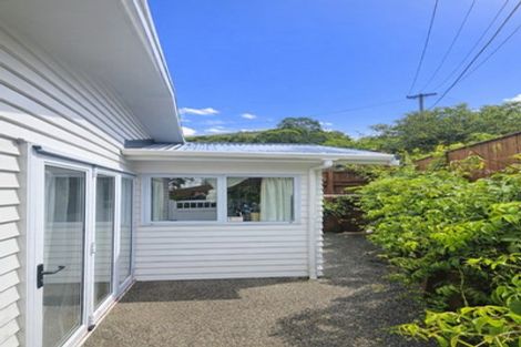 Photo of property in 7a Miramar Road North, Miramar, Wellington, 6022