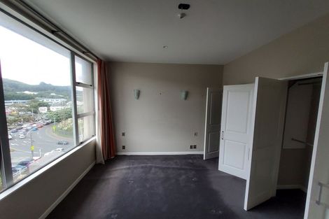 Photo of property in Grandstand Apartments, 38/80 Kent Terrace, Mount Victoria, Wellington, 6011