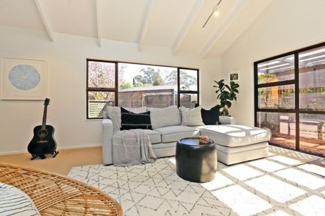 Photo of property in 63 James Cook Street, Havelock North, 4130