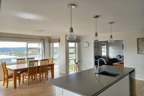 Photo of property in 106 Solan Drive, Waimauku, 0812