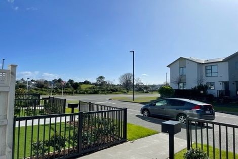 Photo of property in 7 Adlam Lane, Takanini, 2112