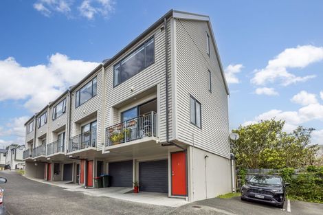 Photo of property in 5e Geddes Terrace, Avondale, Auckland, 1026