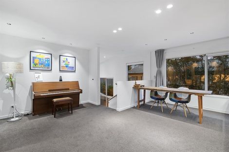 Photo of property in 684a Beach Road, Browns Bay, Auckland, 0630