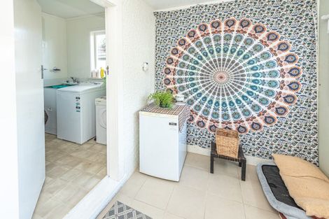 Photo of property in 43 Toi Street, Tawhero, Whanganui, 4501