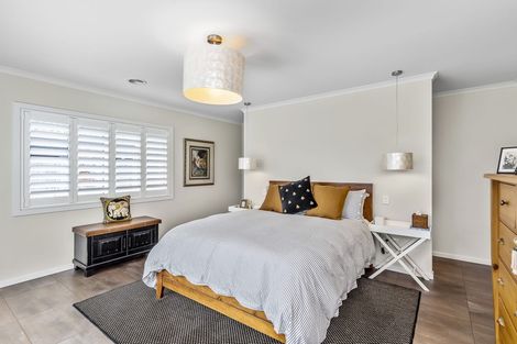 Photo of property in 21 Jade Lane, Paraparaumu, 5032