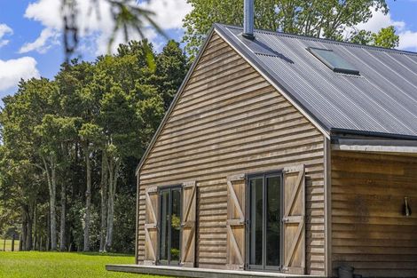 Photo of property in 37 Ward Road, Matakana, Warkworth, 0985