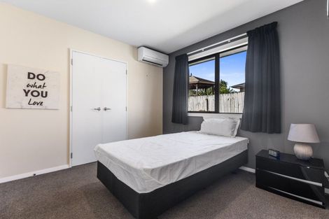 Photo of property in 42 Fairfax Crescent, Pyes Pa, Tauranga, 3112