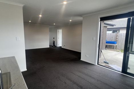 Photo of property in 37 Pragma Rise, Huntington, Hamilton, 3210