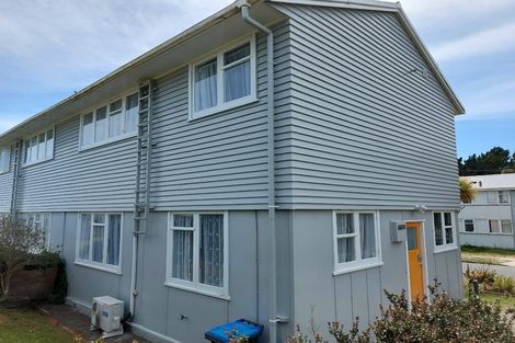 Photo of property in 42-44 Cheshire Street, Cannons Creek, Porirua, 5024