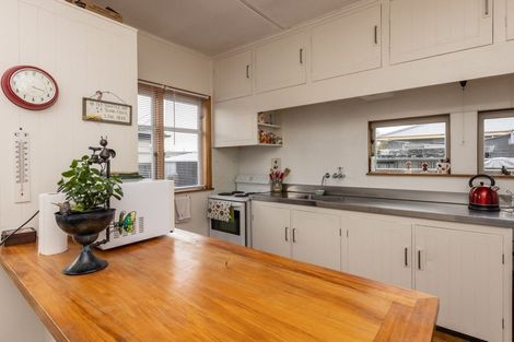 Photo of property in 35 O'dowd Road, Taradale, Napier, 4112