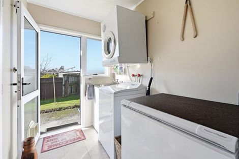 Photo of property in 5 Perkins Street, Pukehangi, Rotorua, 3015