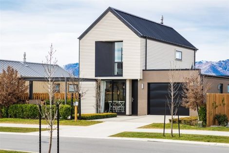 Photo of property in 52 Mount Linton Avenue, Wanaka, 9305