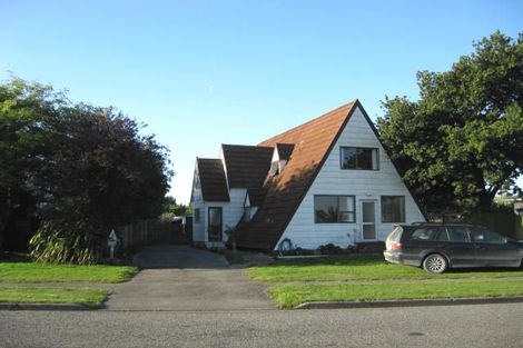 Photo of property in 10 Torlesse Crescent, Darfield, 7510