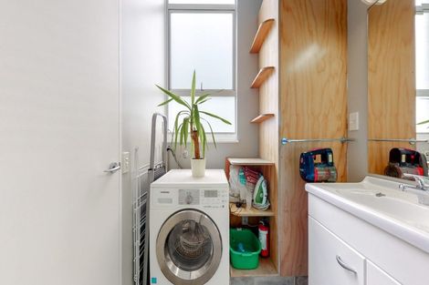 Photo of property in Edward Street Apartments, 22/3 Edward Street, Te Aro, Wellington, 6011
