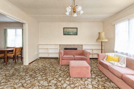 Photo of property in 2/13 Puketapu Road, Taradale, Napier, 4112