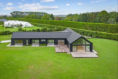 Photo of property in 261 Point Wells Road, Point Wells, 0986