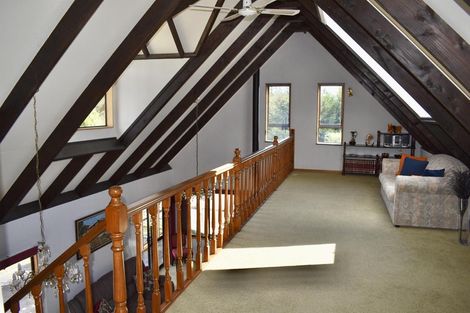 Photo of property in 44 Te Horo Beach Road, Te Horo, Otaki, 5581