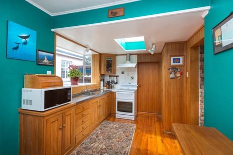 Photo of property in 28 Doone Street, Lynmouth, New Plymouth, 4310