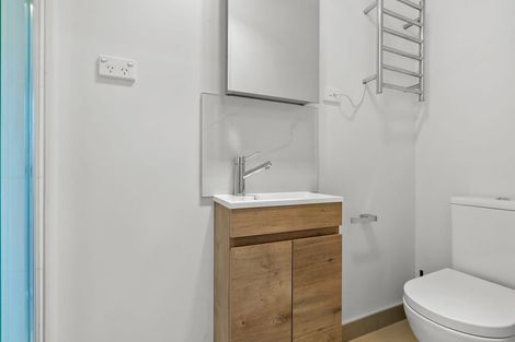 Photo of property in 32/11 Ray Small Drive, Papakura, 2110