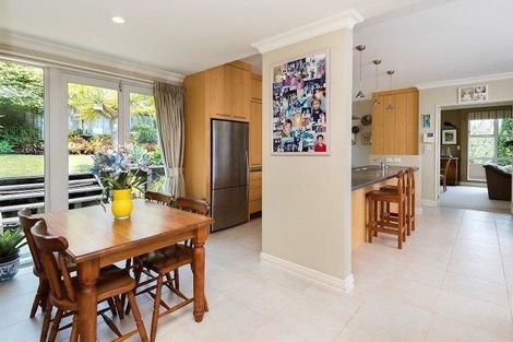 Photo of property in 4a Cleary Terrace, Cockle Bay, Auckland, 2014