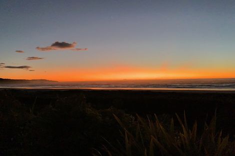 Photo of property in 303b Beach Road, Charleston, Cape Foulwind, 7892