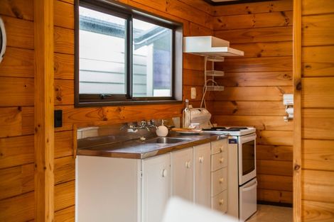 Photo of property in 2 Te Arawi Street, Takapuwahia, Porirua, 5022