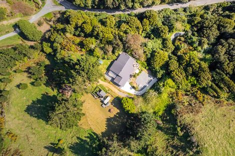 Photo of property in 1142 Paekakariki Hill Road, Paekakariki Hill, Porirua, 5381