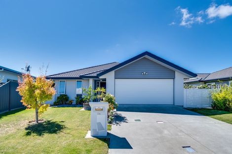 Photo of property in 24 Kapiti Drive, Poraiti, Napier, 4112