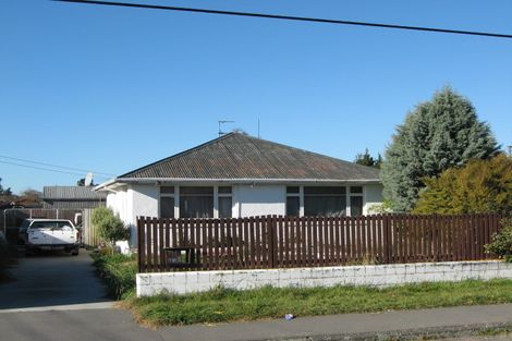 Photo of property in 61 Palmers Road, New Brighton, Christchurch, 8083