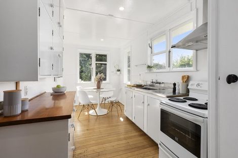 Photo of property in 57b Ranui Terrace, Tawa, Wellington, 5028