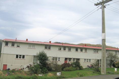 Photo of property in 26 Roberts Street, Tawa, Wellington, 5028