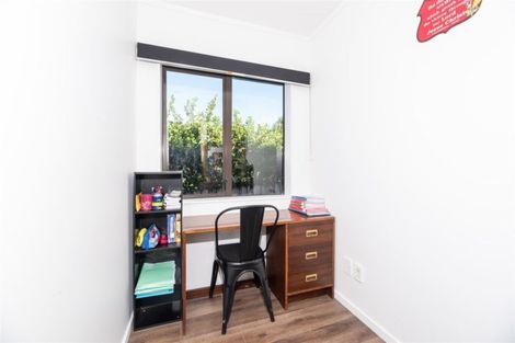 Photo of property in 3a Aotea Road, Glen Eden, Auckland, 0602