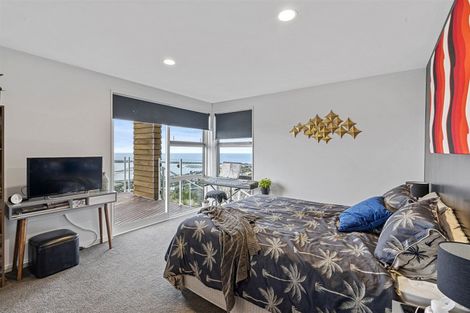 Photo of property in 175 Major Hornbrook Road, Mount Pleasant, Christchurch, 8081