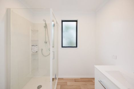 Photo of property in 33 Botanical Road, Takaro, Palmerston North, 4412