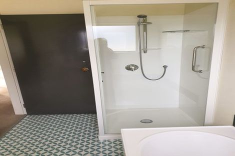 Photo of property in 27a Tremewan Street, Tawa, Wellington, 5028