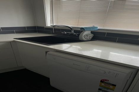 Photo of property in 1/16 Nigel Road, Browns Bay, Auckland, 0630