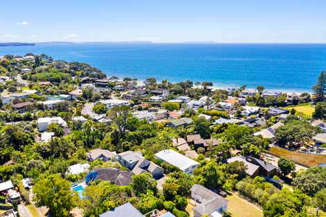 Photo of property in 15 Park Rise, Campbells Bay, Auckland, 0630