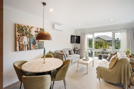 Photo of property in Maltworks Villas, 40/60 Port Hills Road, Heathcote Valley, Christchurch, 8022