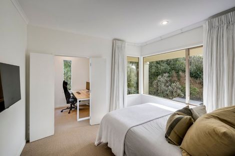 Photo of property in 6 Burbury Ridge, Havelock North, 4130