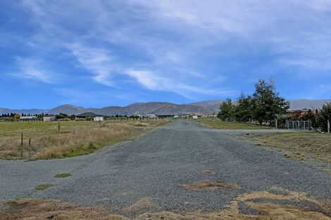 Photo of property in 4 Neuman Road, Twizel, 7901