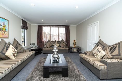 Photo of property in 7 Gibbston Close, Huntington, Hamilton, 3210