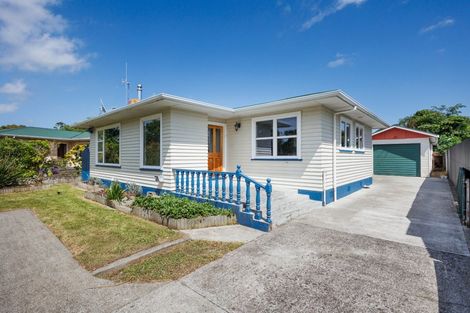 Photo of property in 14 Parkland Crescent, Terrace End, Palmerston North, 4410