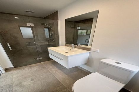 Photo of property in 10 Friesian Close, Jacks Point, 9371