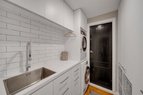 Photo of property in 100 Idris Road, Bryndwr, Christchurch, 8052