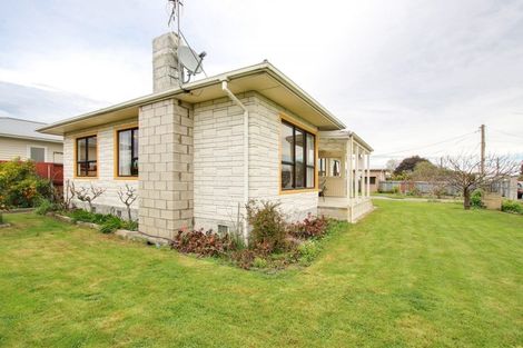 Photo of property in 220 Lumsden Place, Akina, Hastings, 4122