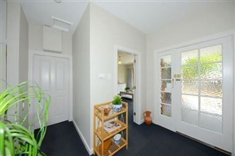 Photo of property in 112 Memorial Avenue, Burnside, Christchurch, 8053